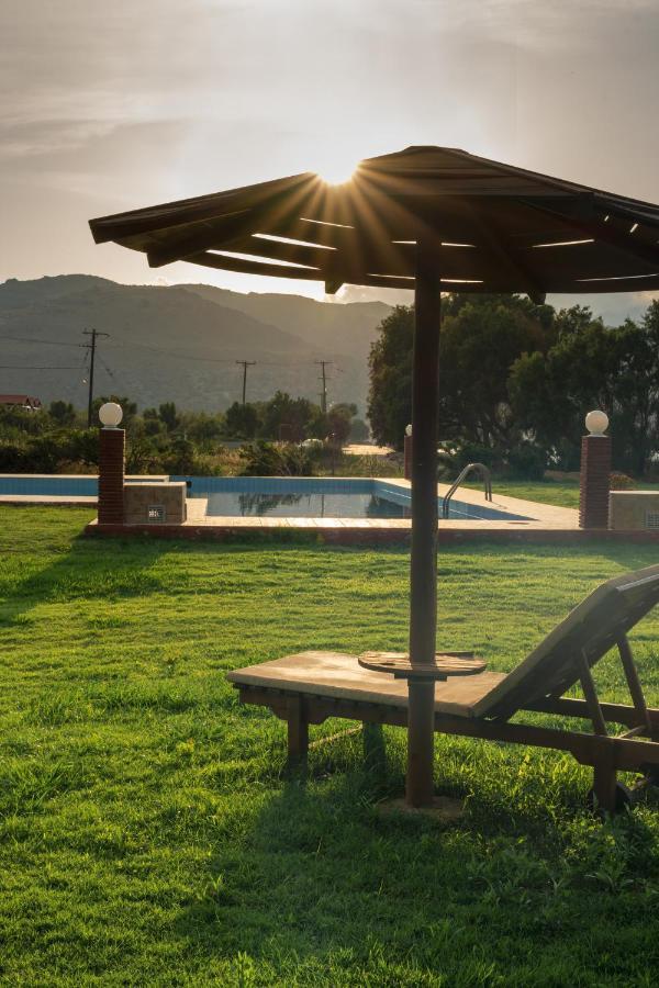 Arion Hotel Kolymbari Exterior photo